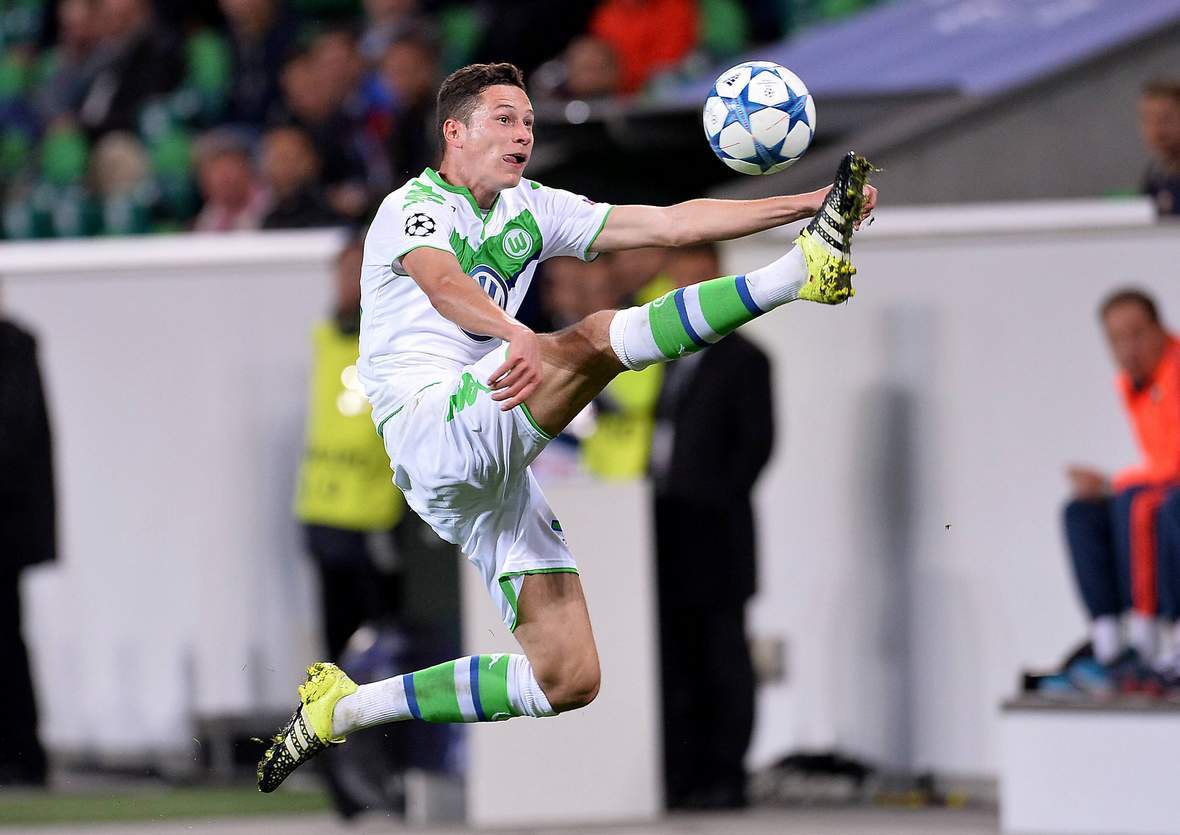 Zeigt Draxler wieder eine artistische Ballannahme? Jetzt auf Man United gegen Wolfsburg wetten