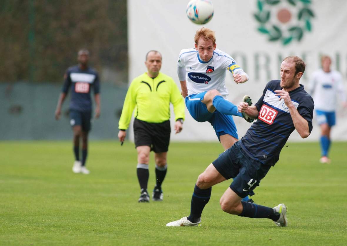 Marc Schnatterer beim Torschuss. Unser Tipp: Hertha gewinnt in Heidenheim.