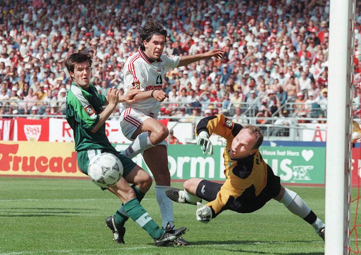 Reck Wicky Werder Poschner Stuttgart Bundesliga Oliver Reck im Spiel gegen den VfB Stuttgart.