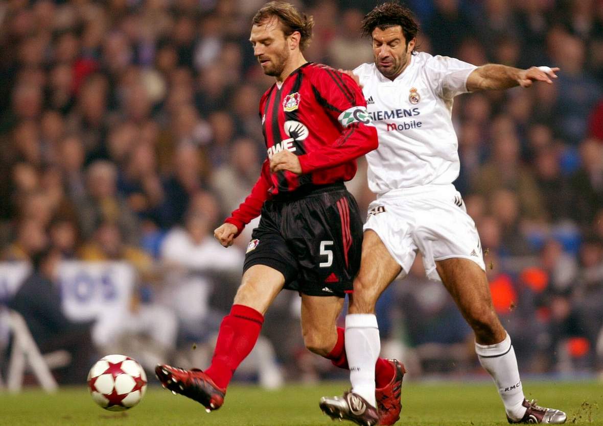 nowotny leverkusen figo real madrid champions league Zweikampf zwischen Nowotny und Figo